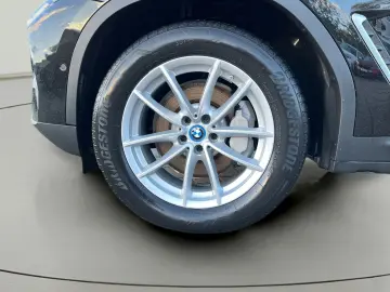 BMW X3 xDrive30e Head-Up HK HiFi DAB WLAN RFK