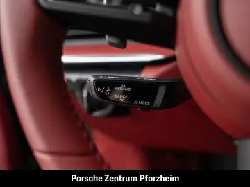 Porsche 992 911 Carrera 4 GTS HA-Lenkung Liftsystem-VA