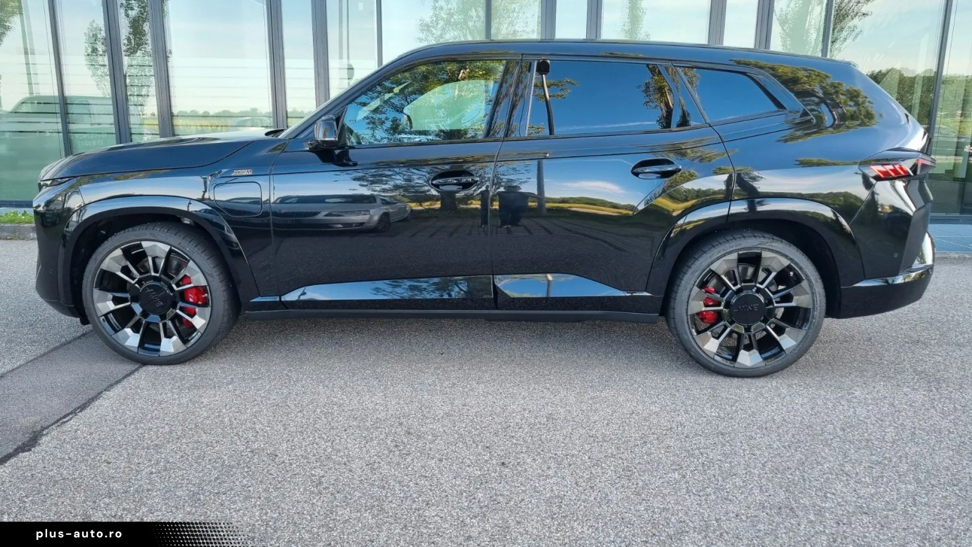 BMW XM 4.4i V8 LNP 190€