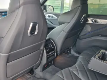 BMW XM 4.4i V8 LNP 190€