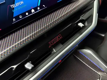 BMW XM Label Red B&W HuD CARBON MASSAGE GARANTIE