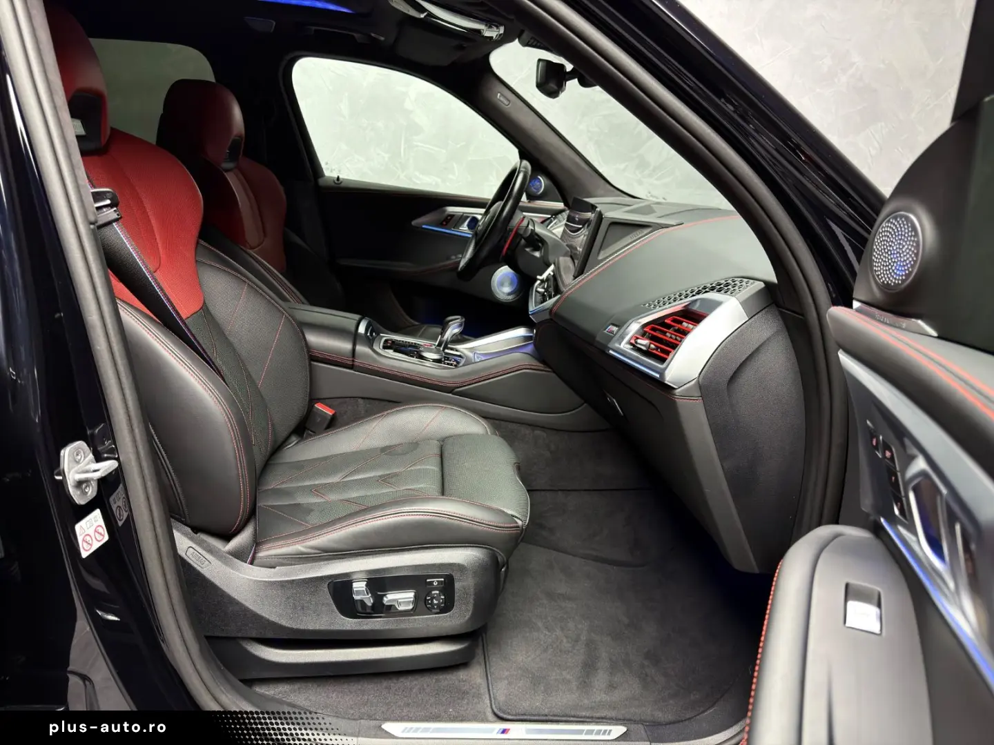 BMW XM Label Red B&W HuD CARBON MASSAGE GARANTIE