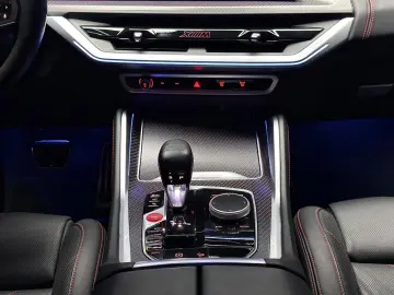 BMW XM Label Red B&W HuD CARBON MASSAGE GARANTIE