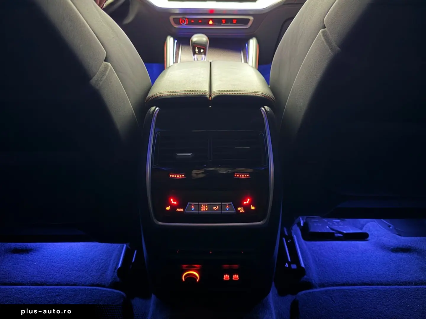 BMW XM Label Red B&W HuD CARBON MASSAGE GARANTIE