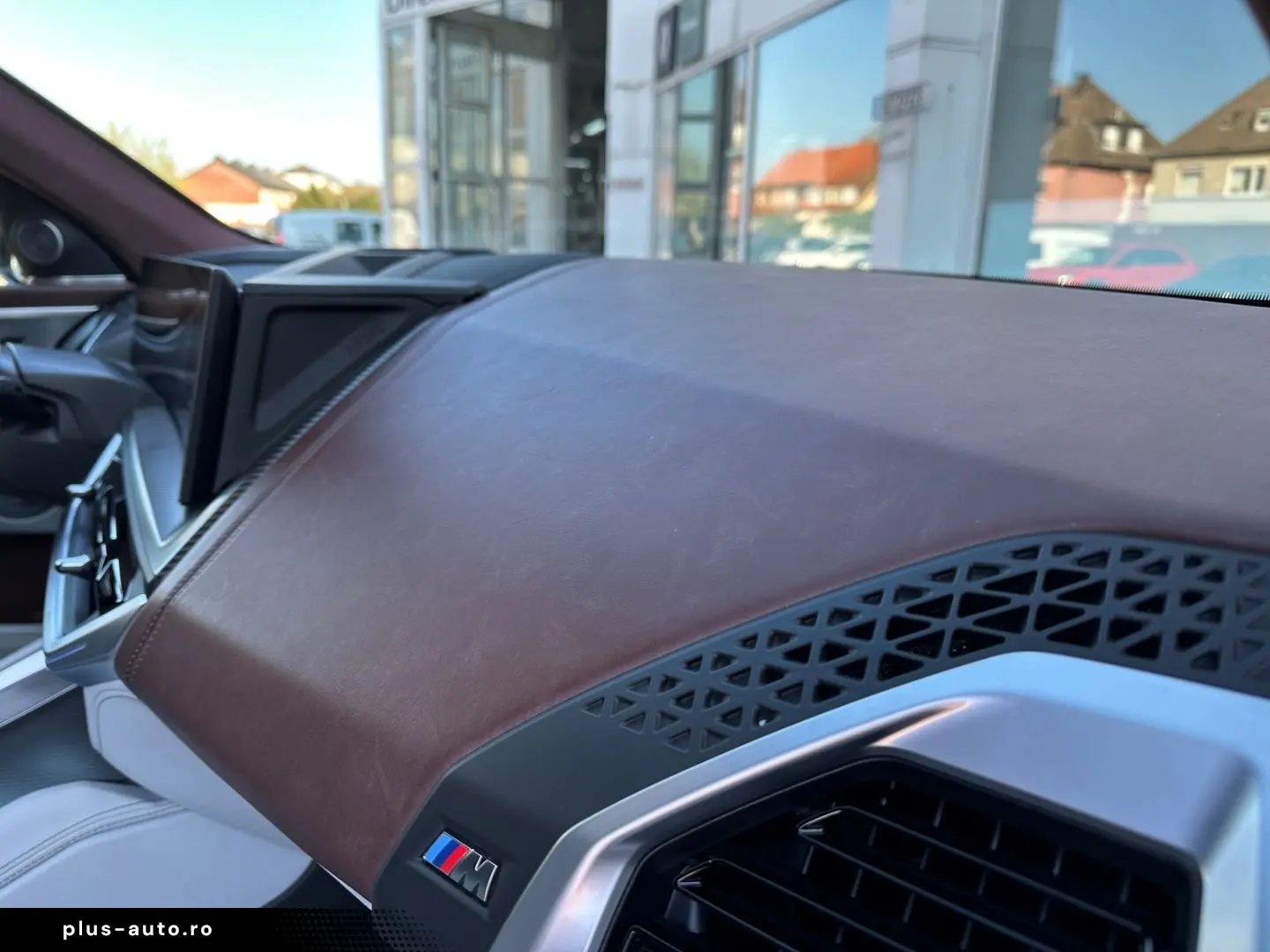 BMW XM ICONIC SOFT KLIMASITZ B&W DAPRO PA  M-DRIVERS