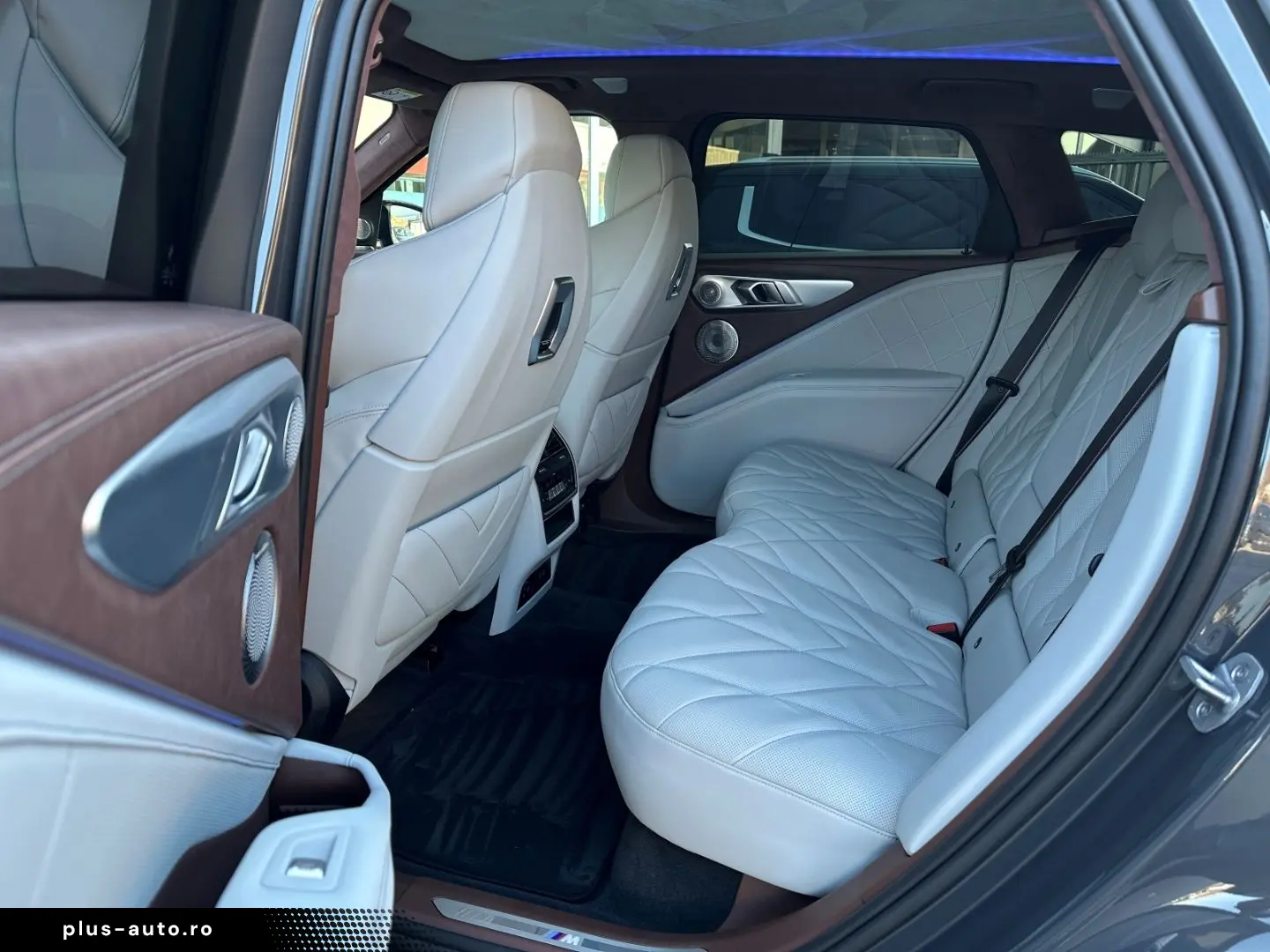 BMW XM ICONIC SOFT KLIMASITZ B&W DAPRO PA  M-DRIVERS