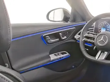 Mercedes Benz E300e AMG Superscreen