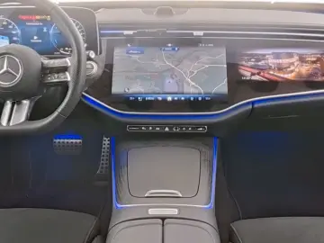 Mercedes Benz E300e AMG Superscreen