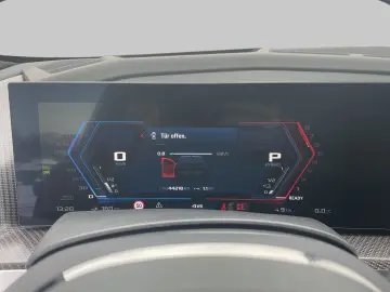 BMW XM Label Sportpaket AD AHK-klappbar AHK Navi Dig