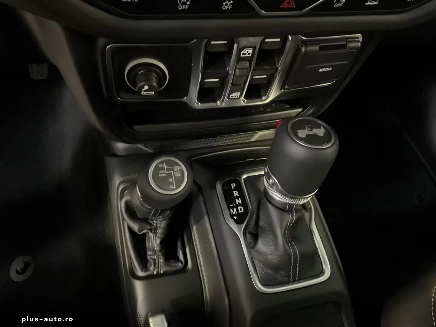 Jeep Wrangler Unlimited Sahara 2.0 T-GDI elektr. Soft