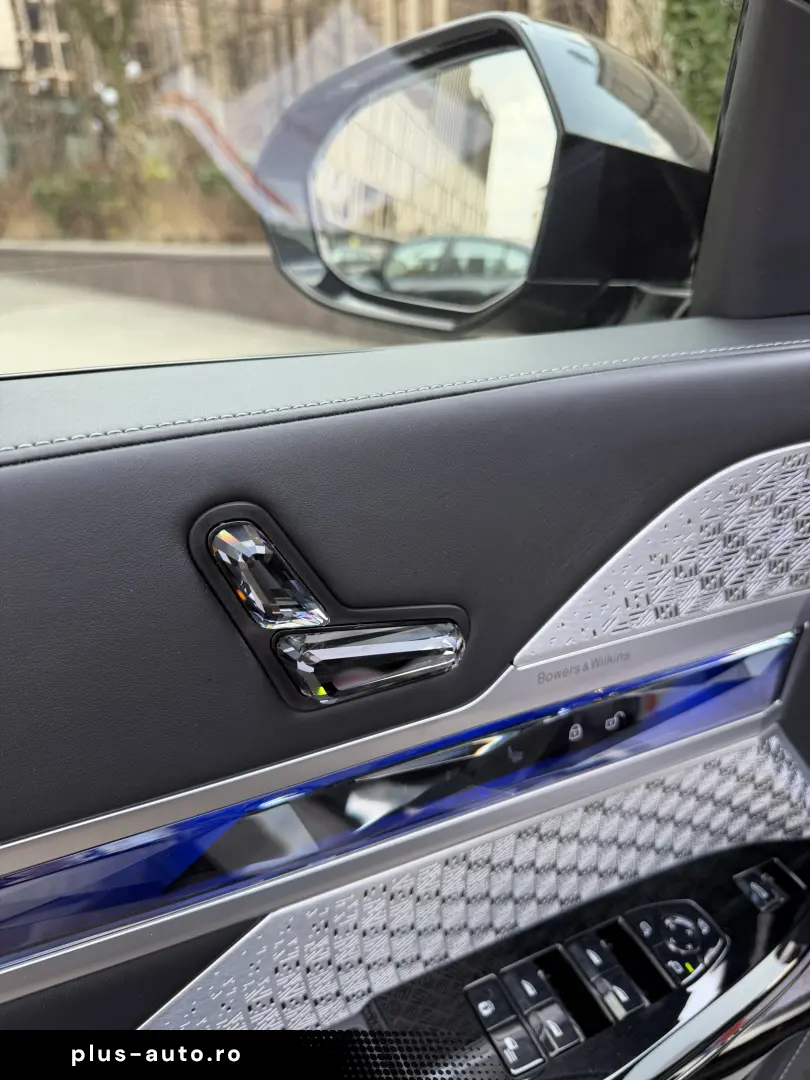 BMW 740d xDrive Pachet M Sport Pro