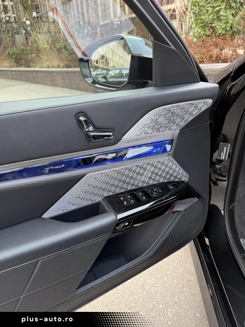 BMW 740d xDrive Pachet M Sport Pro