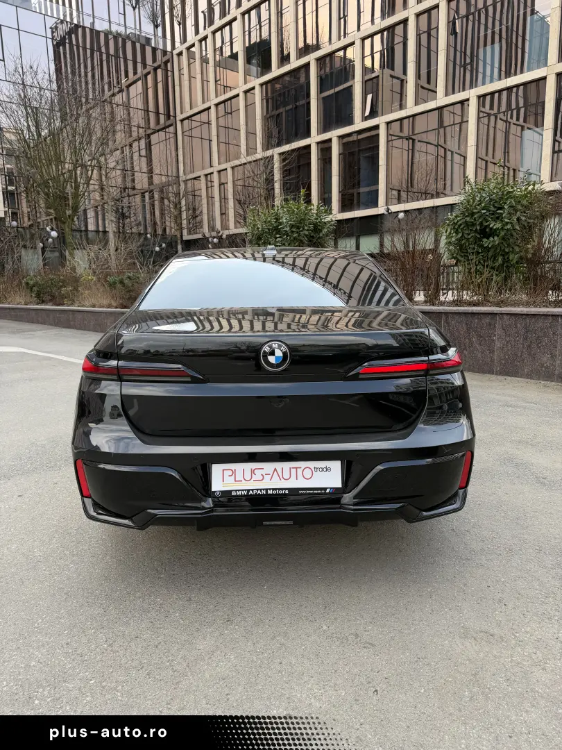 BMW 740d xDrive Pachet M Sport Pro