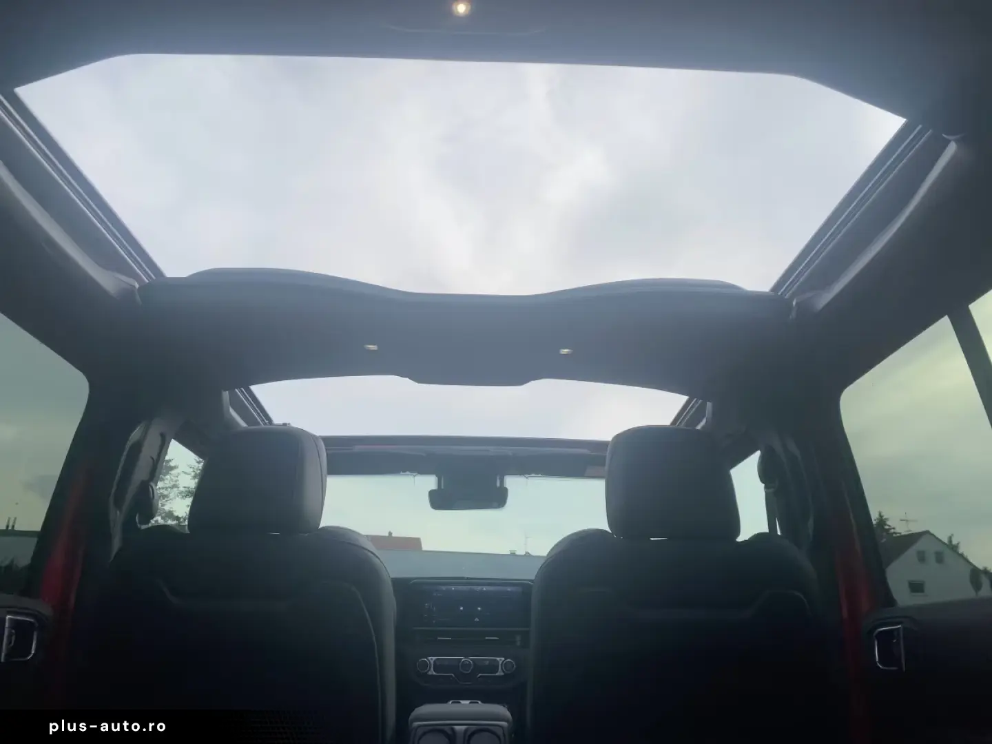 Jeep Wrangler Rubicon 2.0l T-GDI 272PS SkyOneTouch