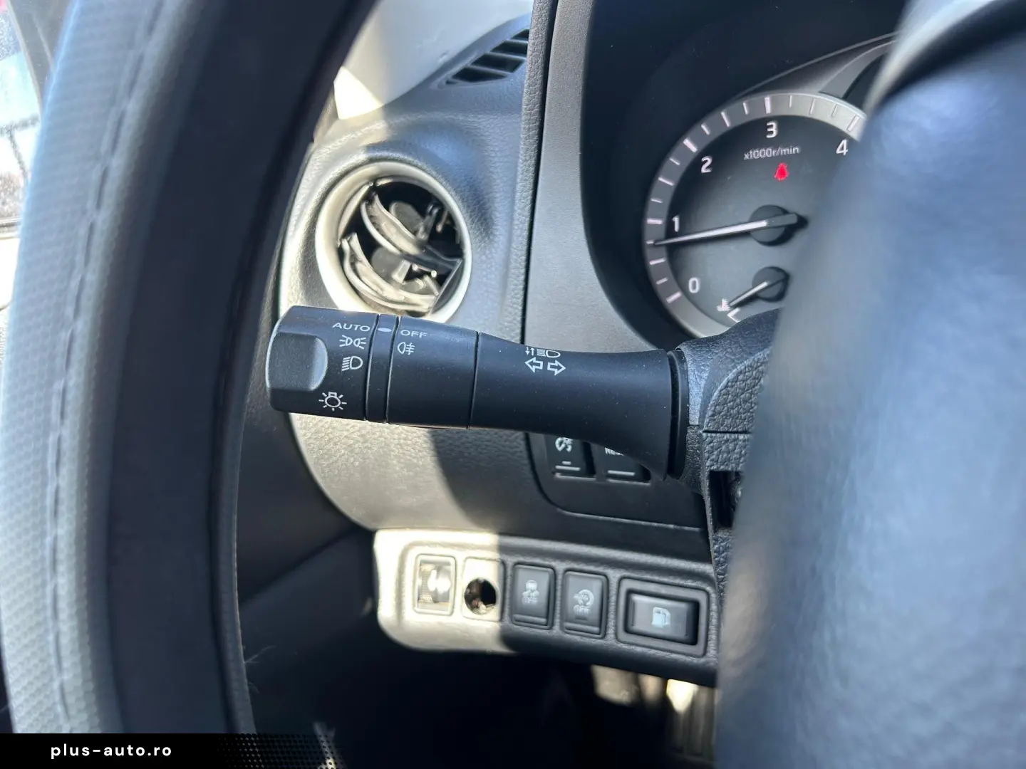 Nissan Navara Double Cab Visia 2019