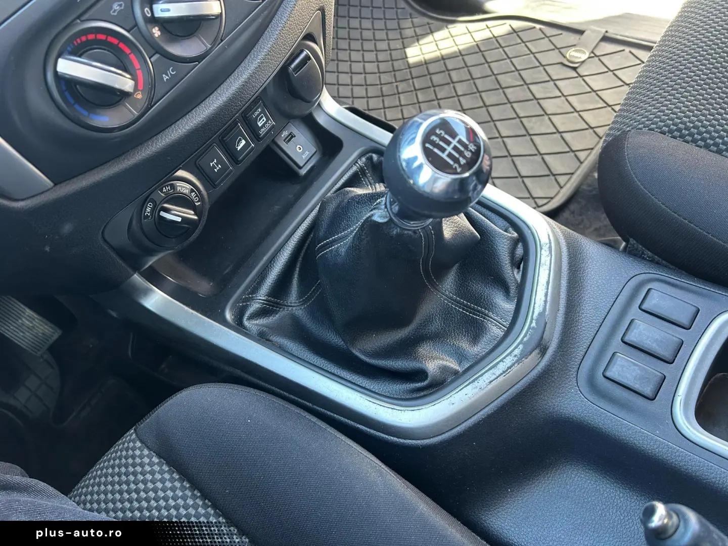 Nissan Navara Double Cab Visia 2019