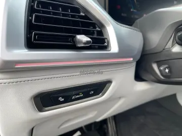 BMW XM 4.4 Sport Aut. AHK Komfortzugang Soft-Close