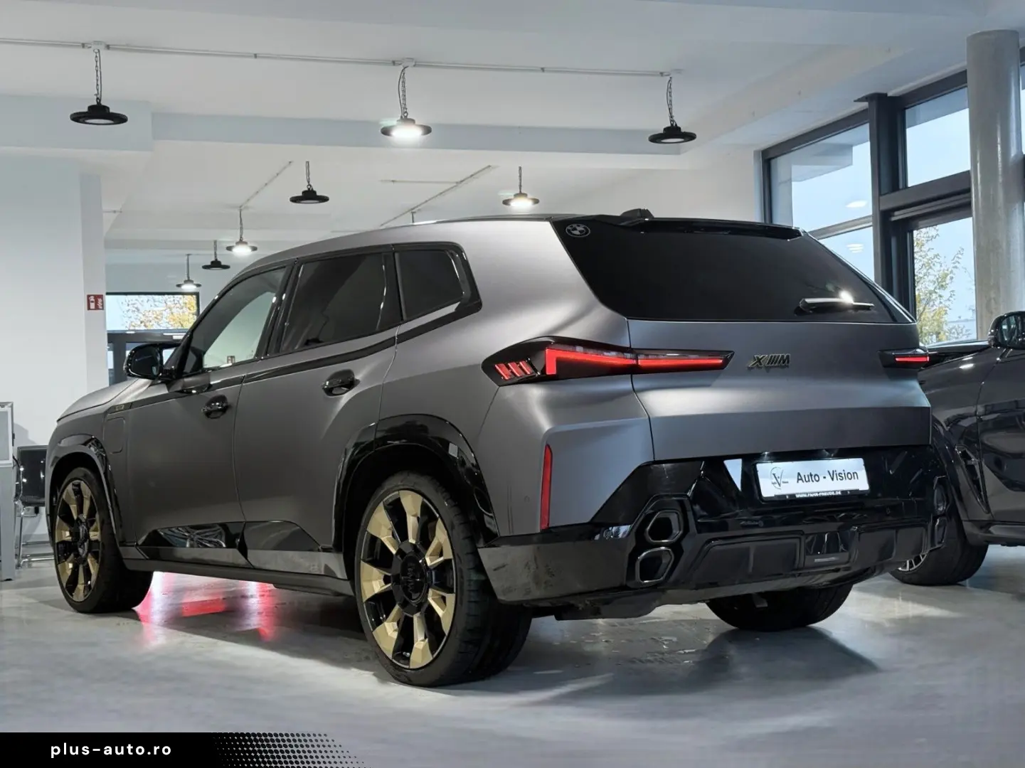 BMW XM  M Drivers  AHK Soft-Close Bowers&Wilkins ACC