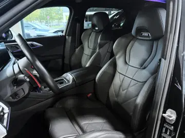 BMW XM  M Drivers  AHK Soft-Close Bowers&Wilkins ACC