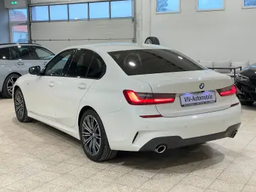 BMW 330i xDrive M Sport Paket Laser-HiFi