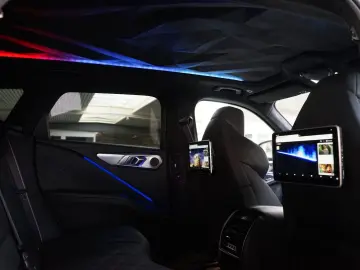 BMW XM M Drivers Package 3xTV ACC Massage Softc 23Zo