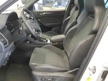 SKODA Kodiaq 2.0 TSI 4x4 DSG Sportline AHK Pano Kamera