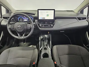 oyota Corolla 1.8 Hybrid Business Aut.