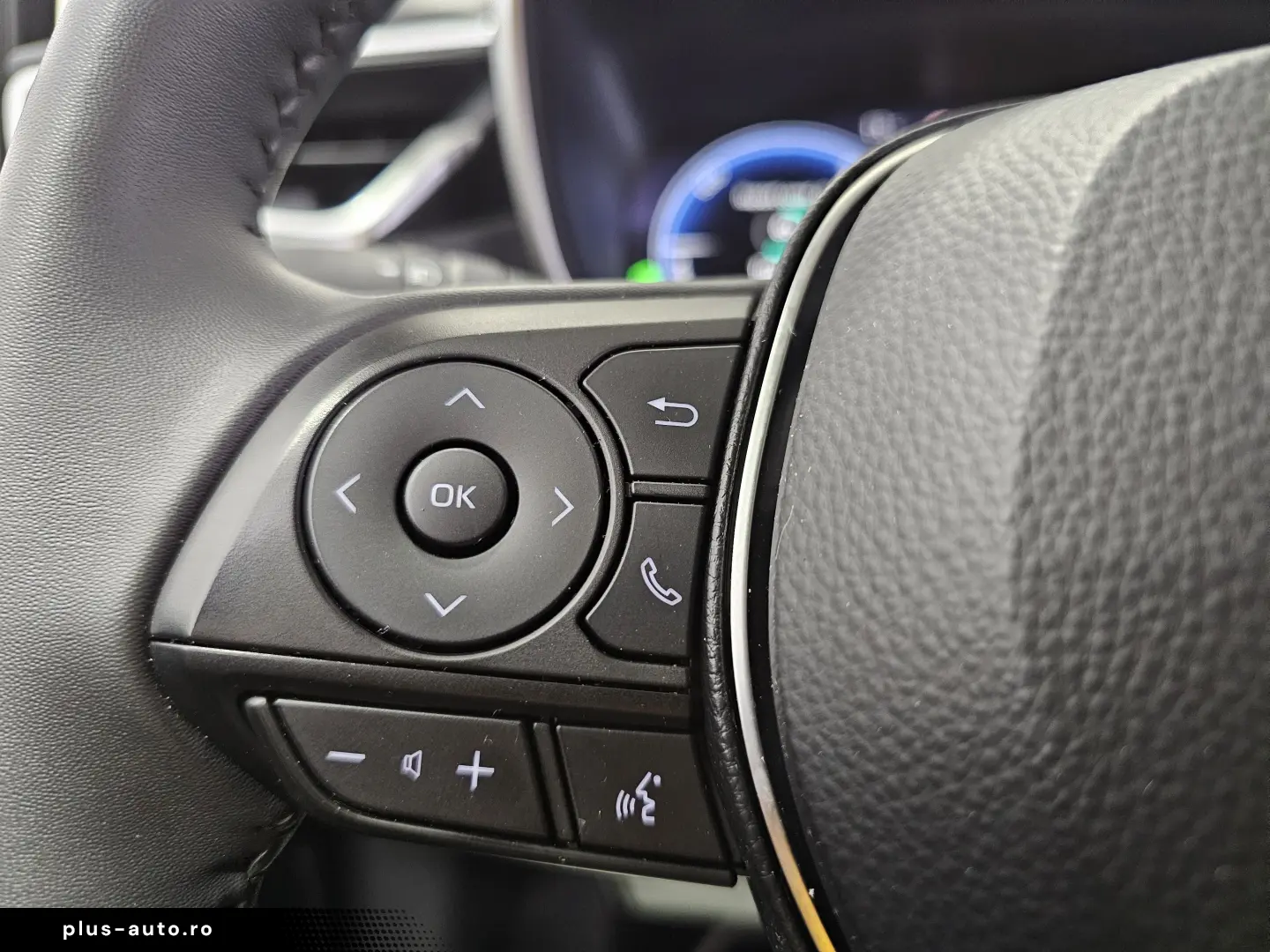 oyota Corolla 1.8 Hybrid Business Aut.