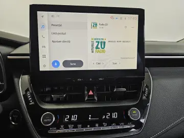 oyota Corolla 1.8 Hybrid Business Aut.