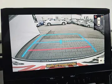 oyota Corolla 1.8 Hybrid Business Aut.