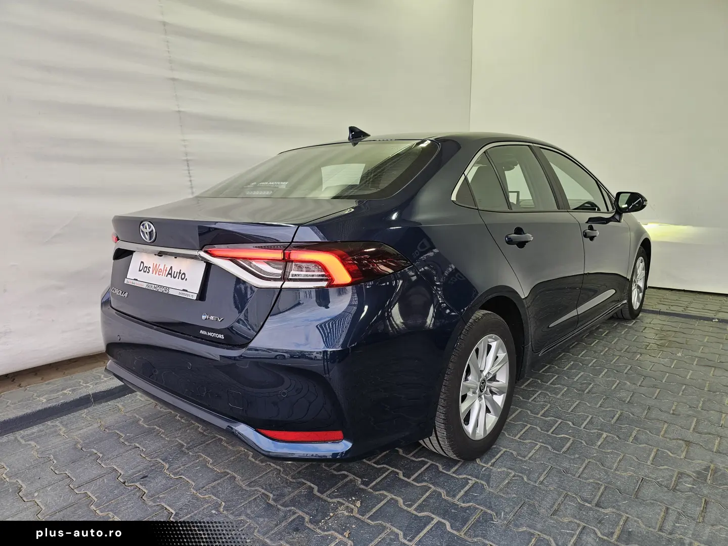 oyota Corolla 1.8 Hybrid Business Aut.