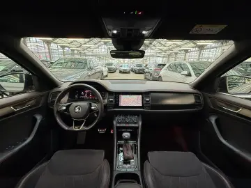 SKODA Kodiaq 2.0 TSI RS 4x4   DSG AHK Pano Kamera