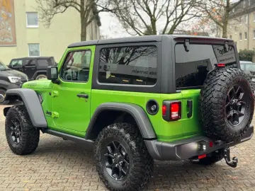 Jeep Wrangler 2.0l Willys 4X4  AHK   Rubicon