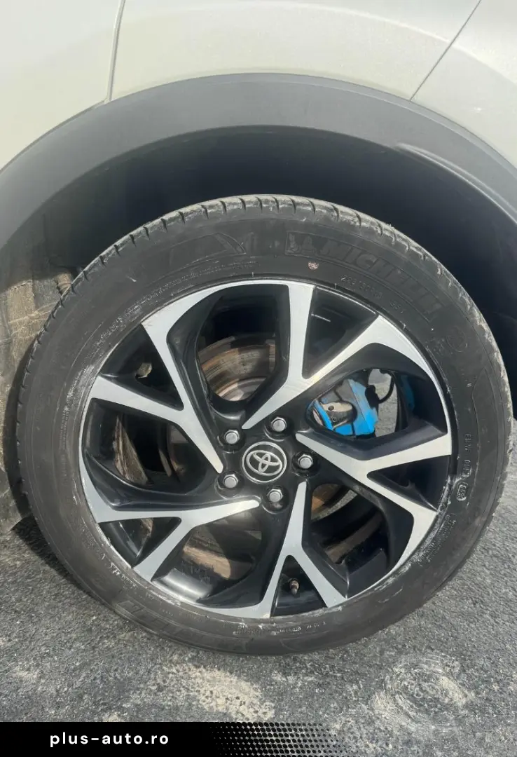 TOYOTA C-HR 1.8 HSD C-lassy Business LED mono-tone