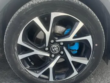 TOYOTA C-HR 1.8 HSD C-lassy Business LED mono-tone