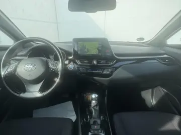 TOYOTA C-HR 1.8 HSD C-lassy Business LED mono-tone