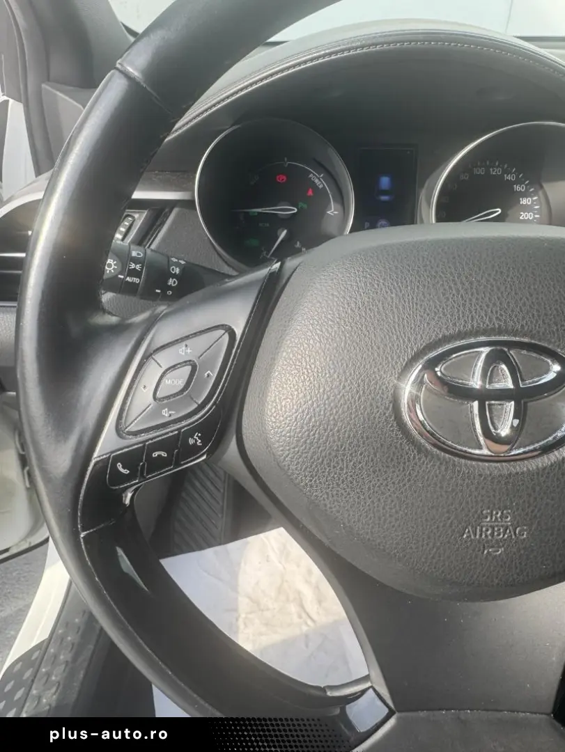 TOYOTA C-HR 1.8 HSD C-lassy Business LED mono-tone