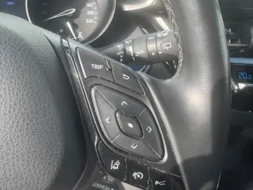 TOYOTA C-HR 1.8 HSD C-lassy Business LED mono-tone