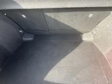 TOYOTA C-HR 1.8 HSD C-lassy Business LED mono-tone