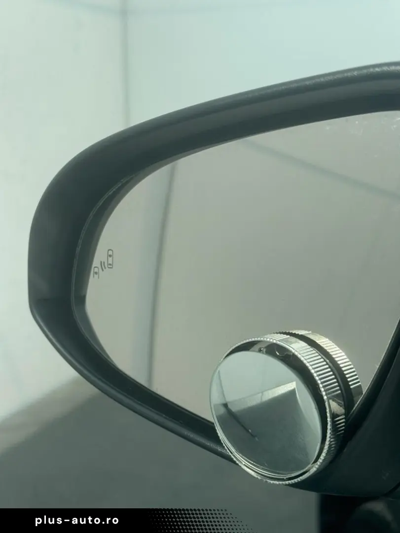 TOYOTA C-HR 1.8 HSD C-lassy Business LED mono-tone