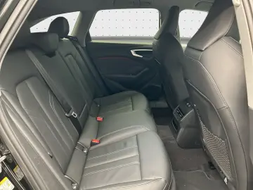 AUDI A5 Avant TFSI quattro Navi Matrix Alu AHK PDC Vi