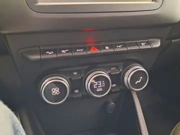 DACIA DUSTER 1.5 Blue dCi 115CP Prestige 4WD