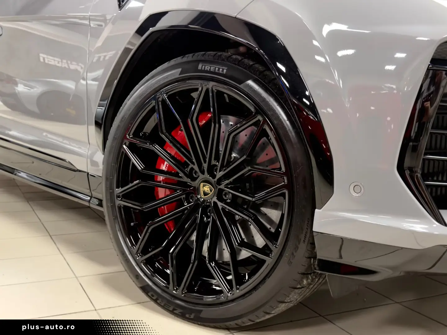 Lamborghini Urus URUS SE GRIGIO CHINA