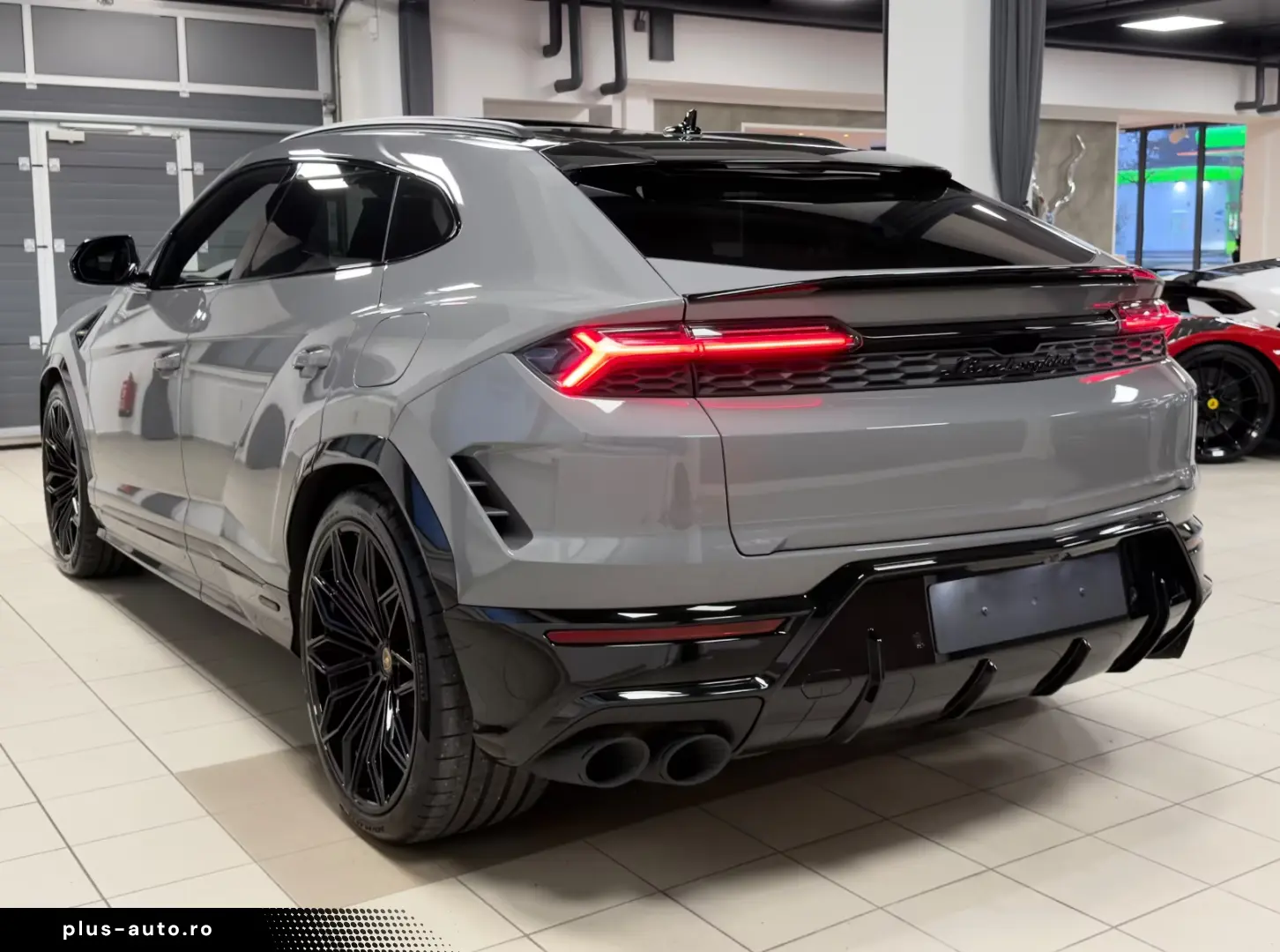 Lamborghini Urus URUS SE GRIGIO CHINA