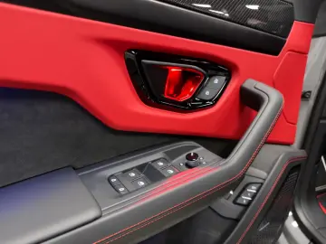 Lamborghini Urus URUS SE GRIGIO CHINA