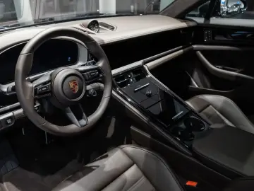 Porsche Panamera GTS