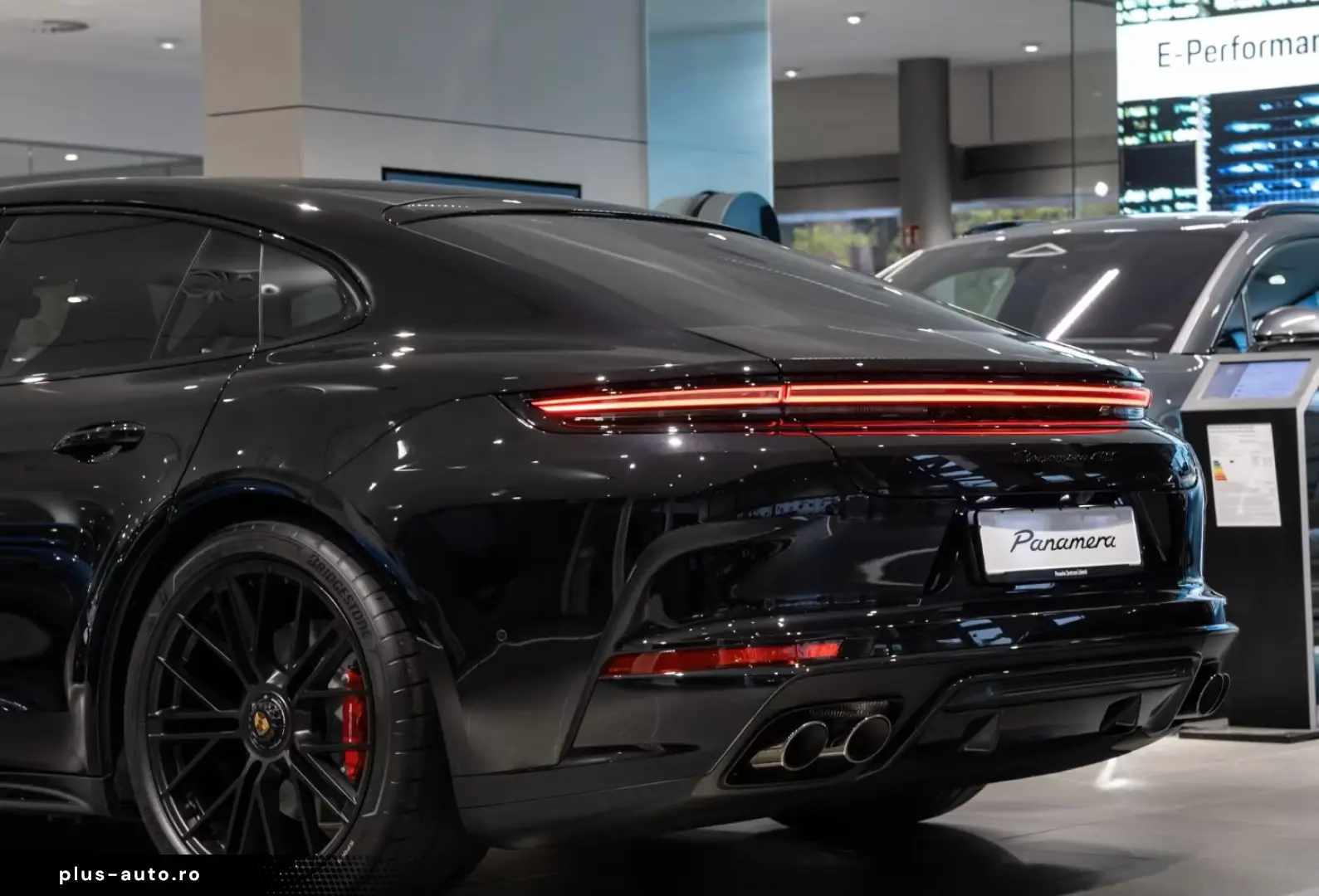 Porsche Panamera GTS