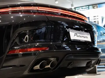 Porsche Panamera GTS