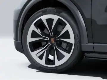 Porsche Cayenne Electric Panorama Chrono