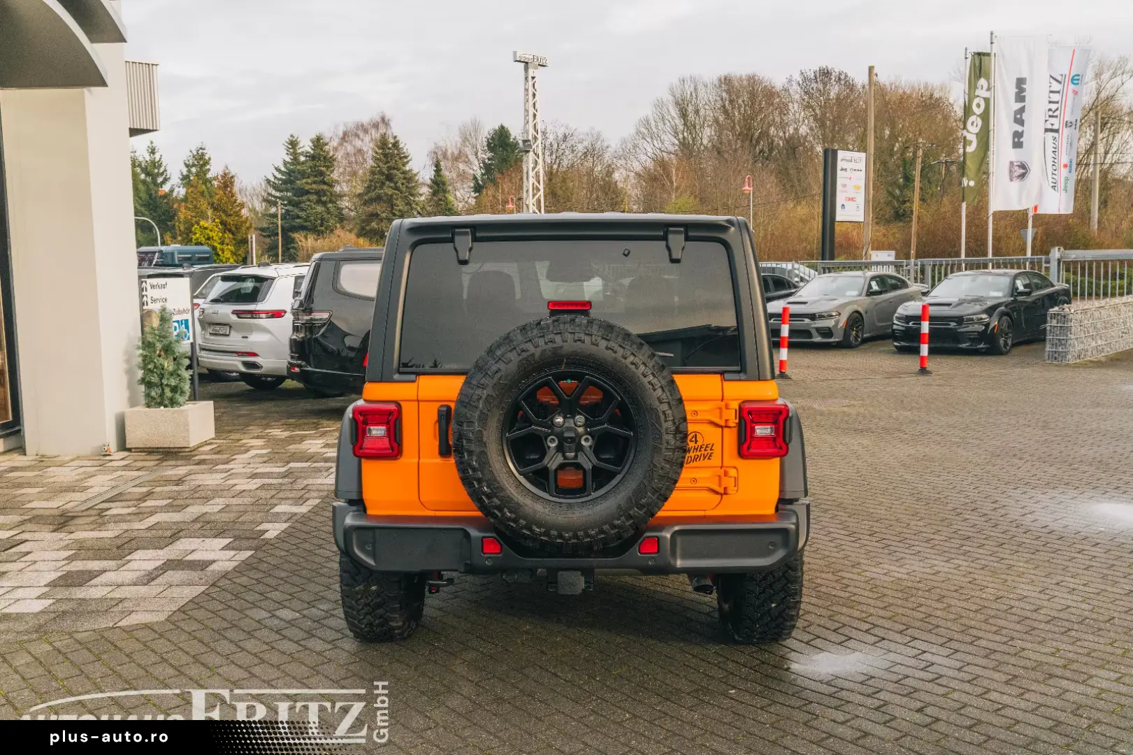 Jeep Wrangler Willys MY25 - 2.0l Automatik 4x4 2-Door